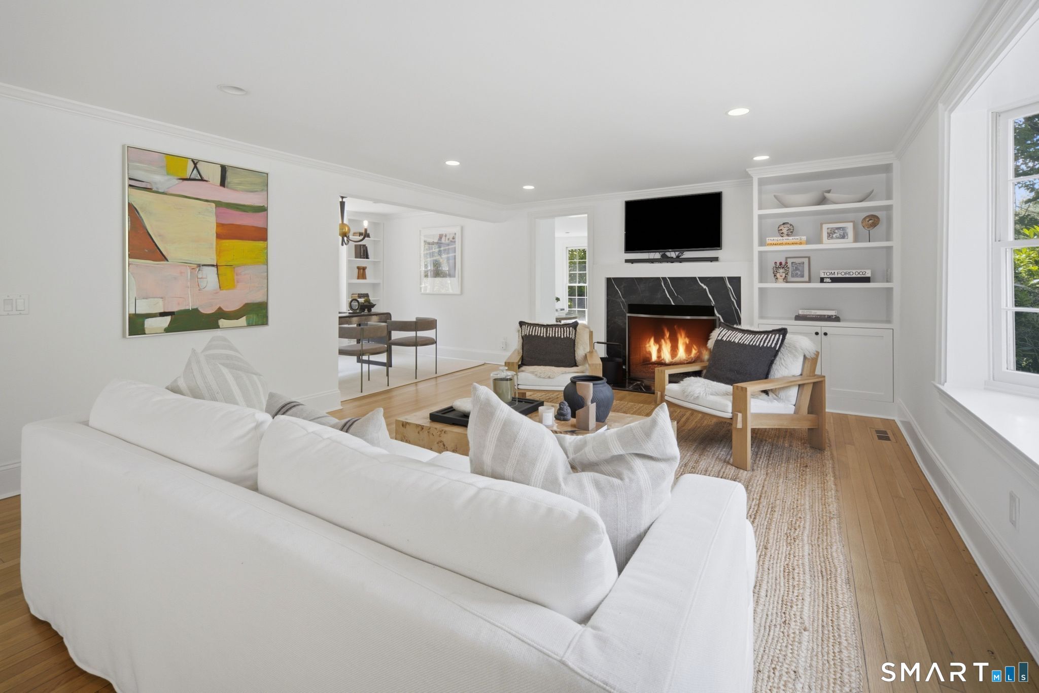 78 River Road Weston, CT 06883 - Photo 4 of 38
