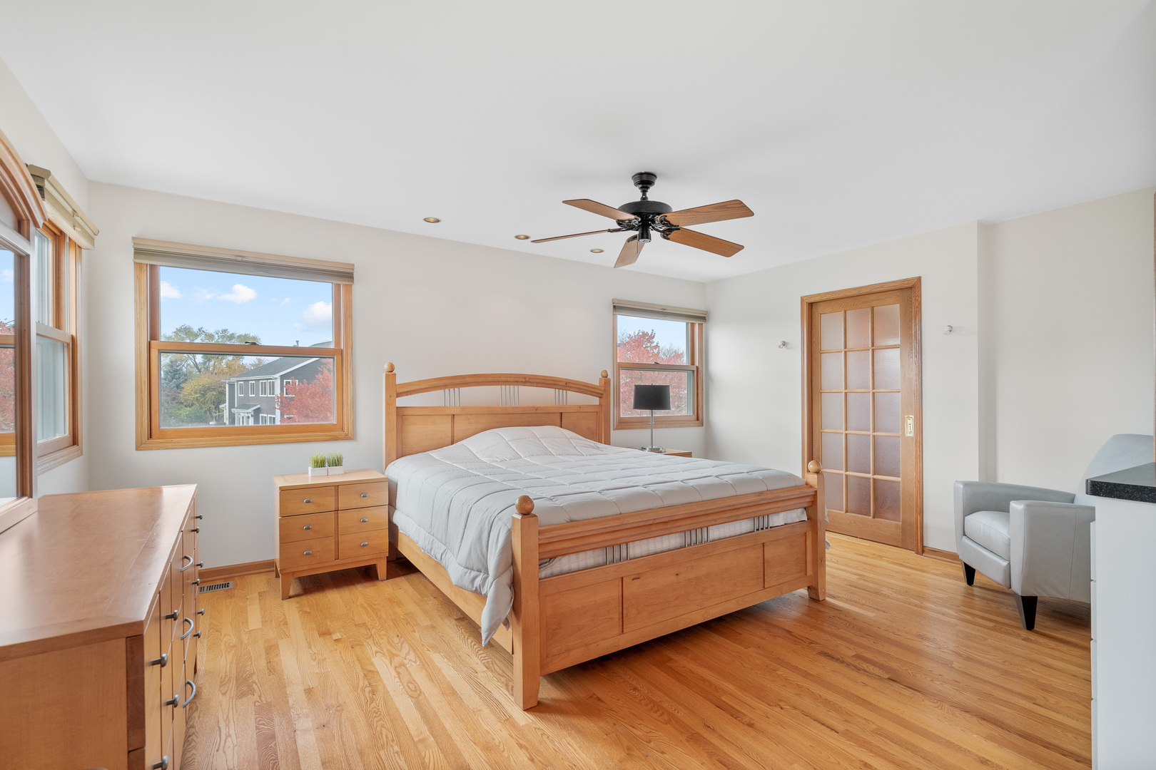 312 South Church Road Bensenville, IL 60106 - Photo 15 of 36 Gallery Image 15