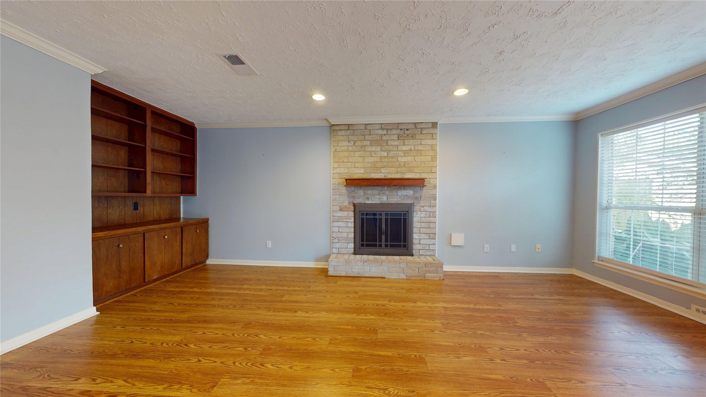 4715 Cypressdale Drive Spring, TX 77388 - Photo 15 of 45 Great Fireplace waiting for you on those chilly nights.