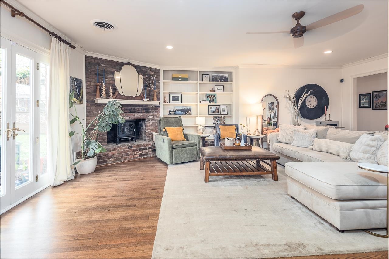 4486 Fair Meadow Road Memphis, TN 38117 - Photo 8 of 25 Gallery Image 8