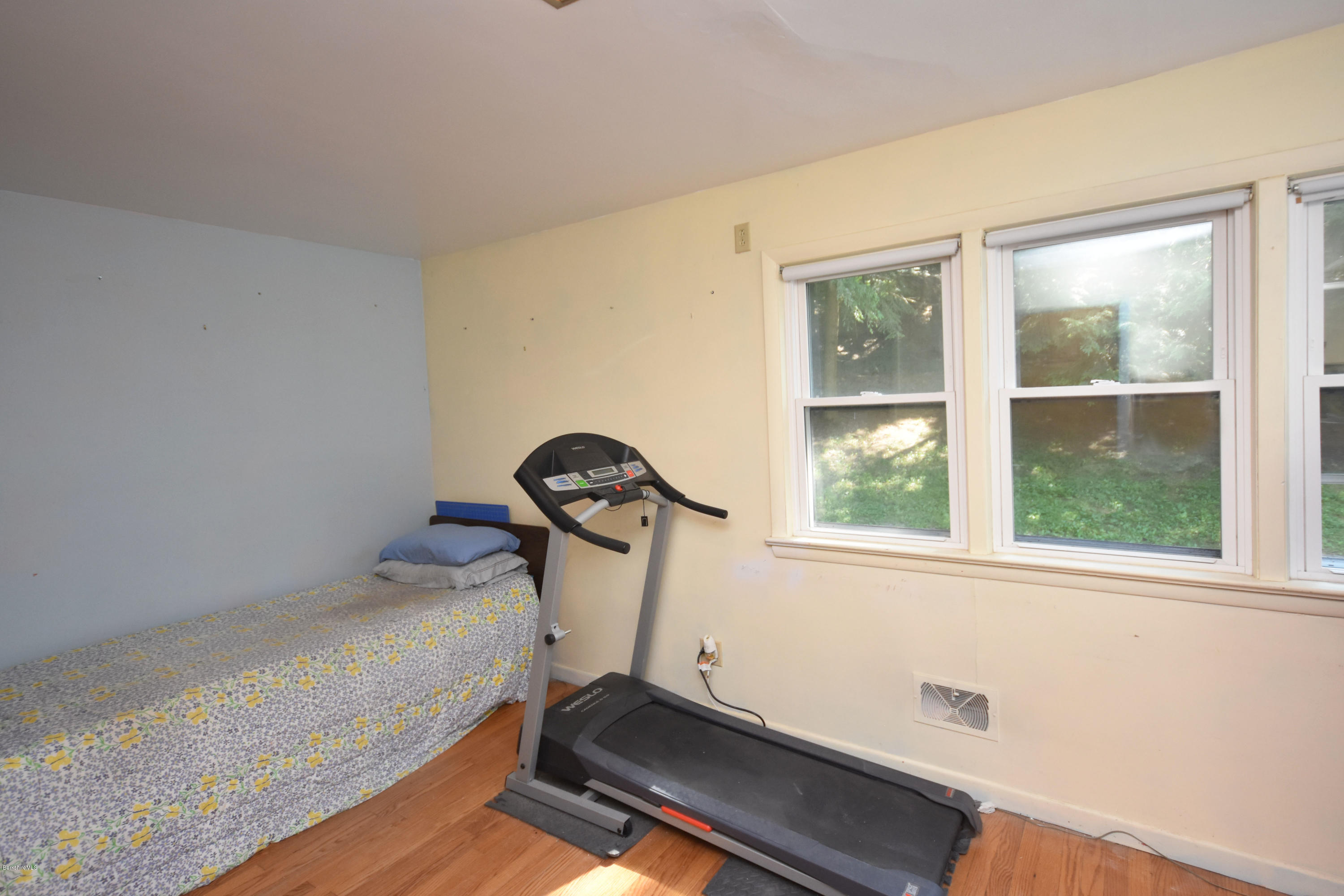 529 Kirchner Road Dalton, MA 01226 - Photo 17 of 38 Bedroom #2