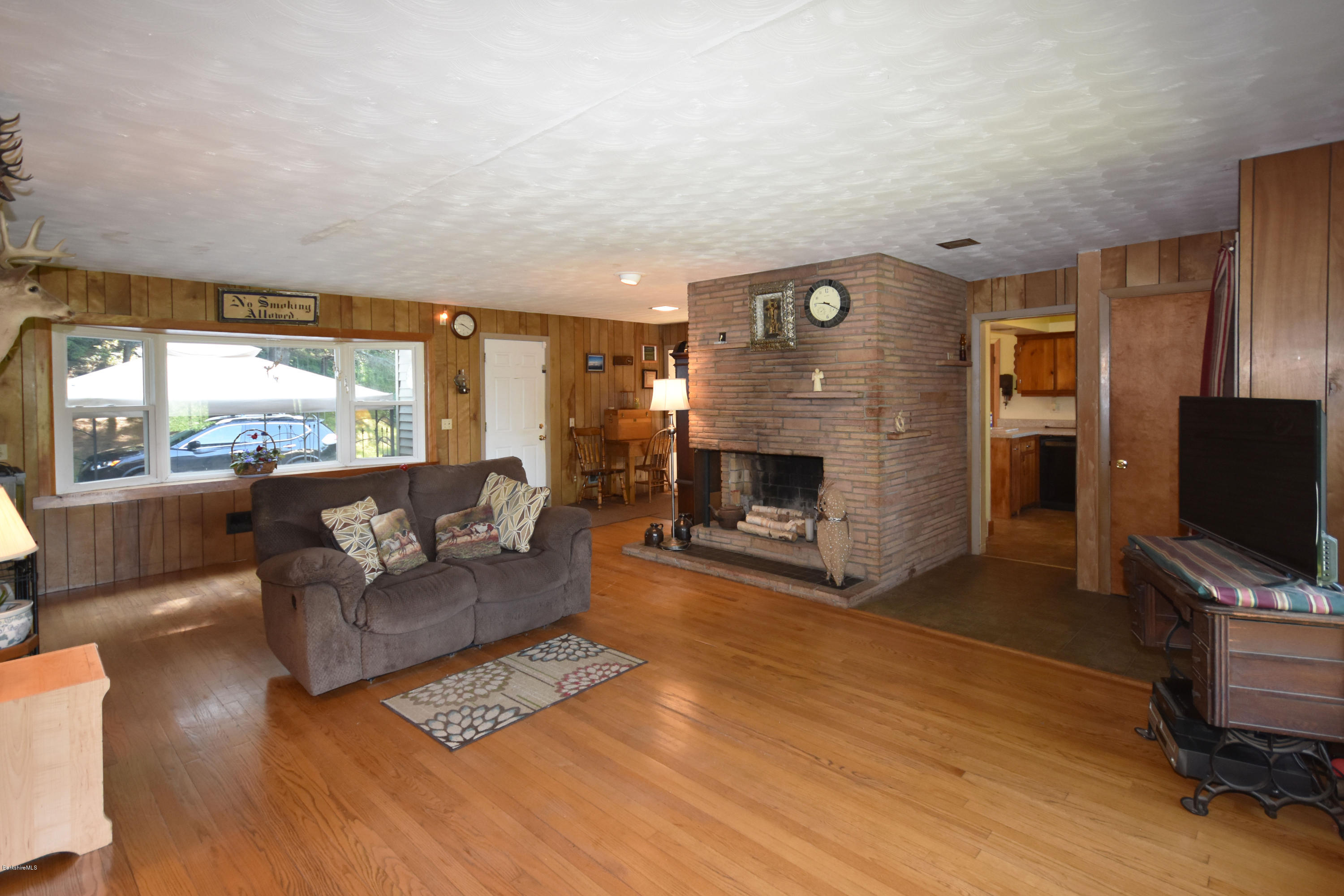 529 Kirchner Road Dalton, MA 01226 - Photo 6 of 38 Living Room