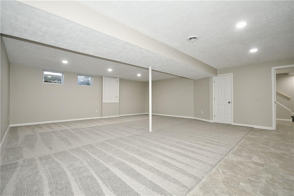 1147 Old Farm Road Lawrence, PA 15055 - Photo 28 of 31 Gallery Image 28