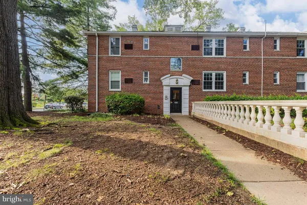 $1,850 | 100 North George Mason Drive, Unit 1003, Arlington, VA 22203