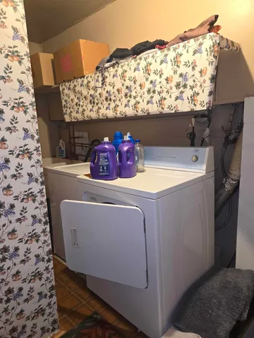 $469,000 | 8103 Gladys Lane, Palos Hills, IL 60465