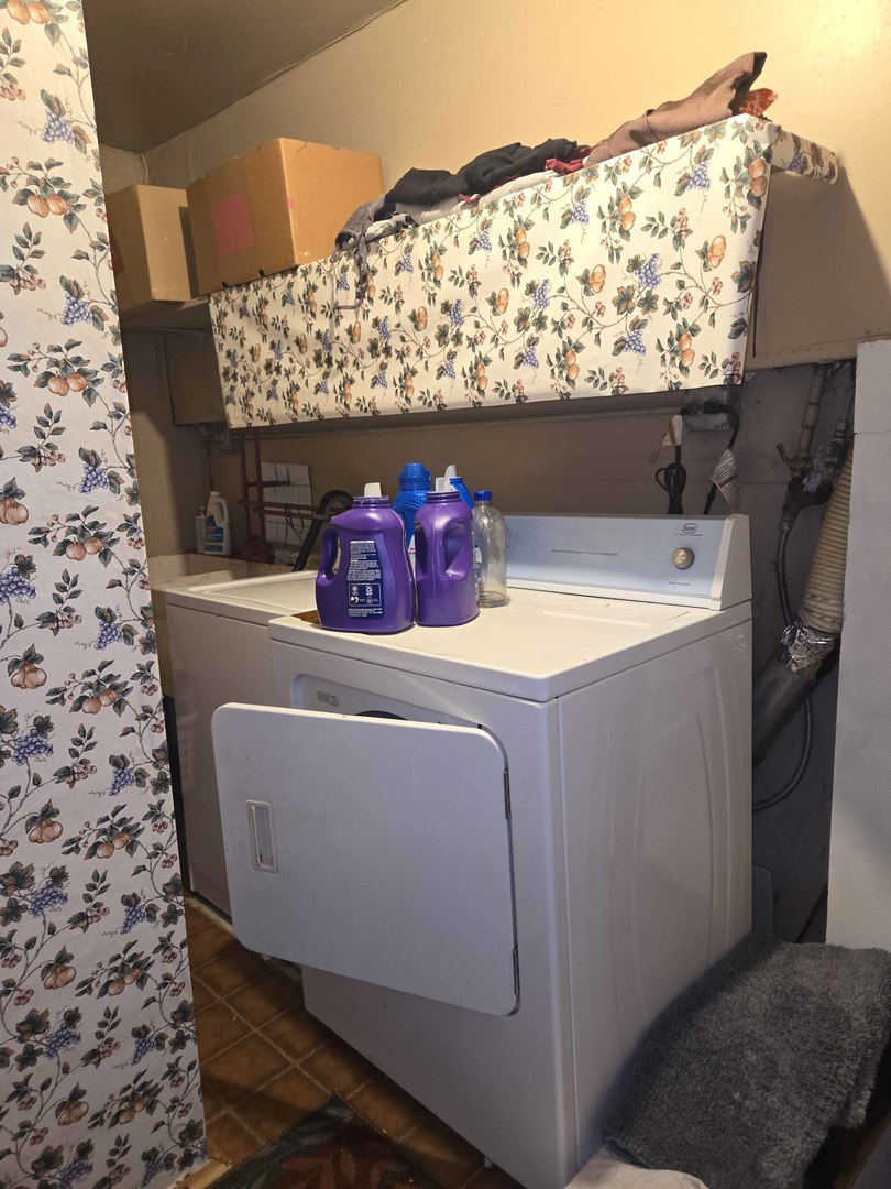 8103 Gladys Lane Palos Hills, IL 60465 - Photo 23 of 28