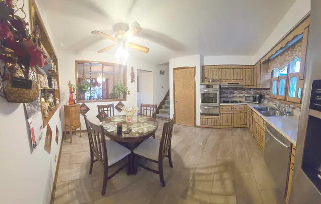 $469,000 | 8103 Gladys Lane, Palos Hills, IL 60465