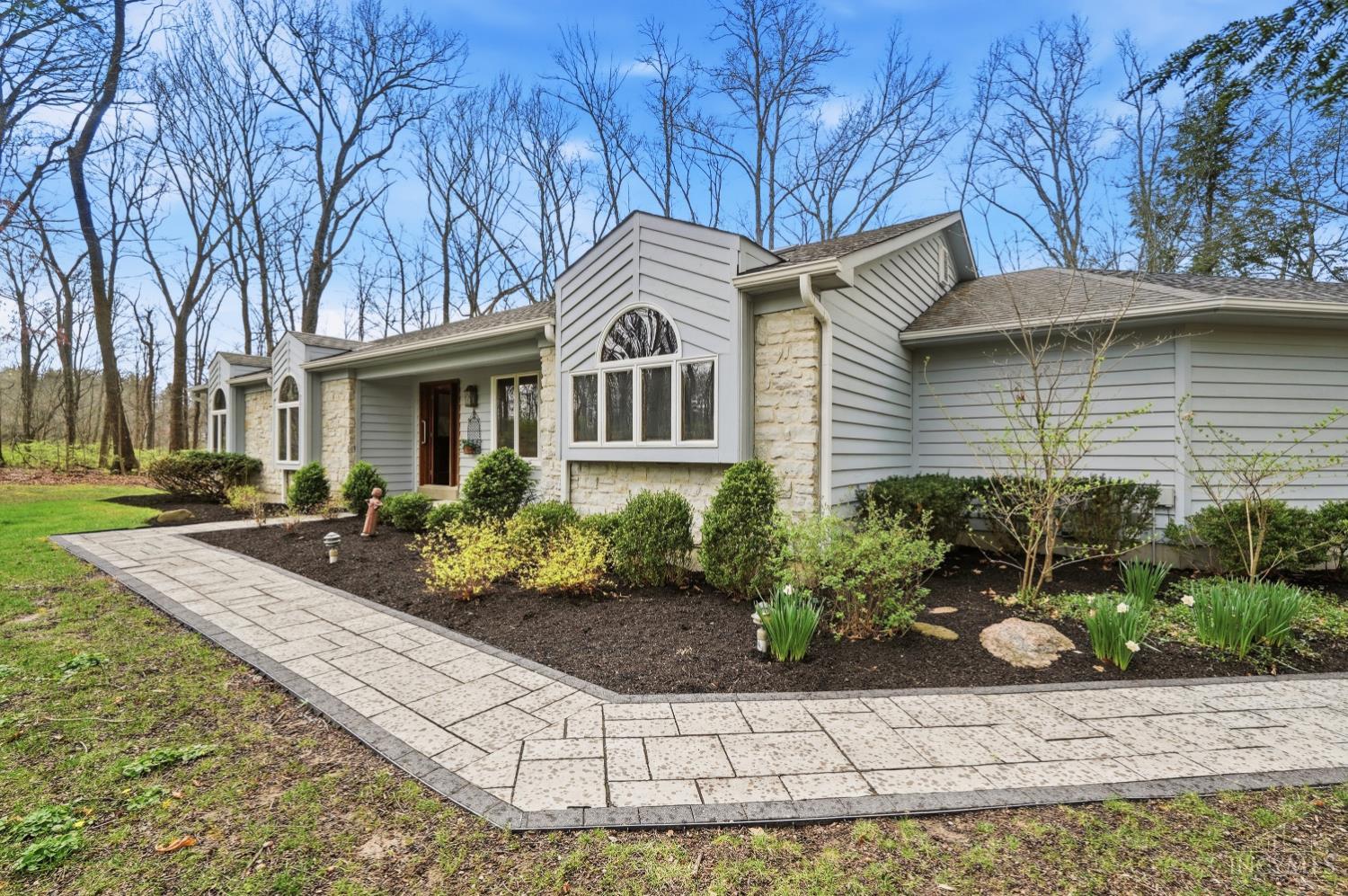 10129 Howard Road Harrison, OH 45030 - Photo 5 of 99