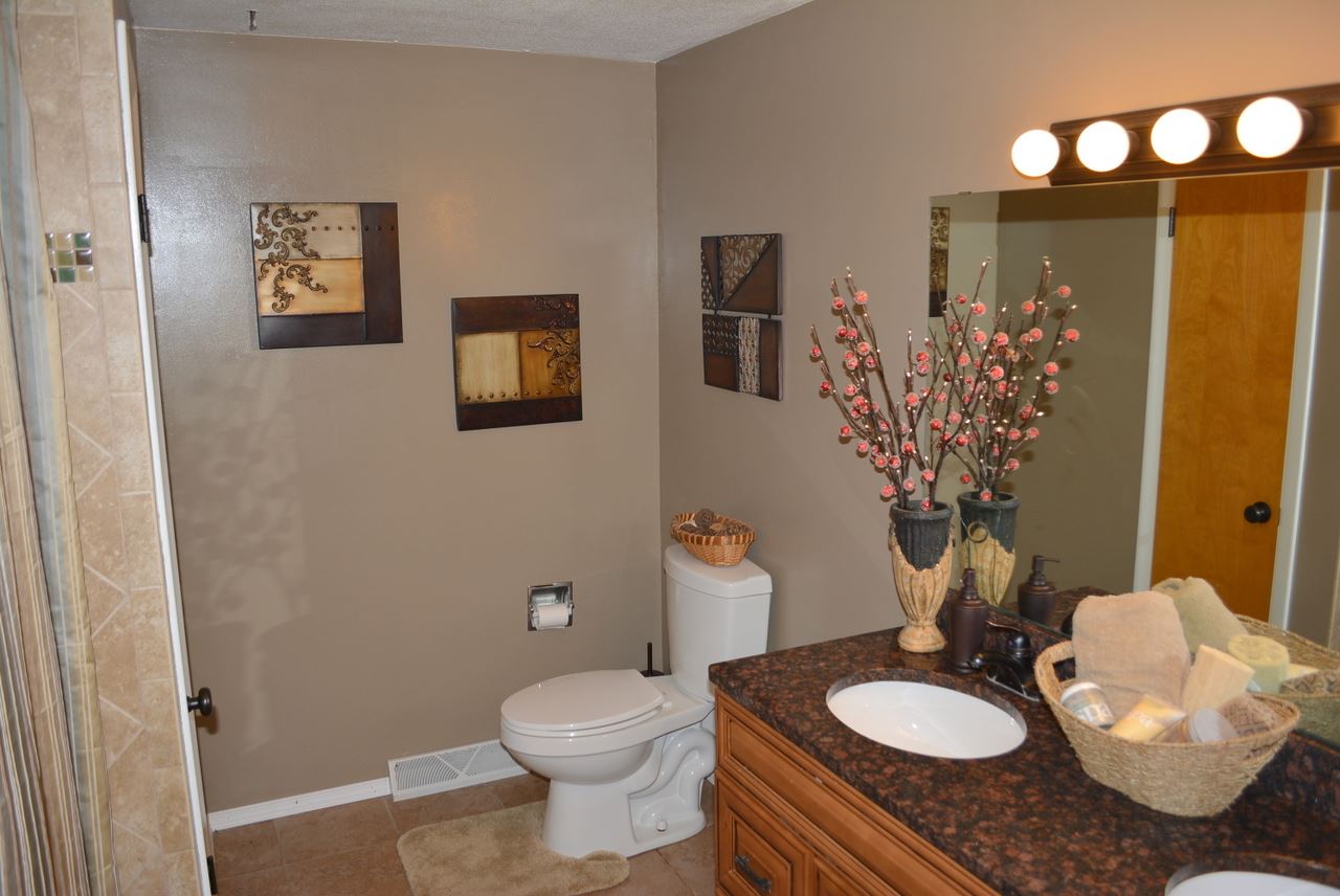 1016 East Cooper Road Muncie, IN 47303 - Photo 15 of 32 Gallery Image 15