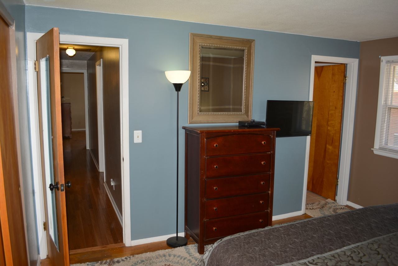 1016 East Cooper Road Muncie, IN 47303 - Photo 18 of 32 Gallery Image 18