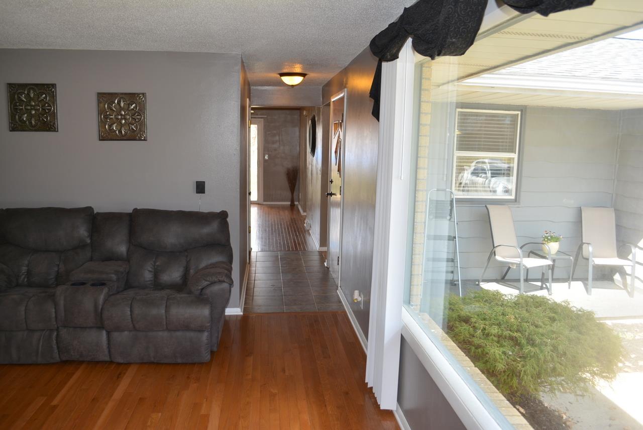 1016 East Cooper Road Muncie, IN 47303 - Photo 6 of 32 Gallery Image 6
