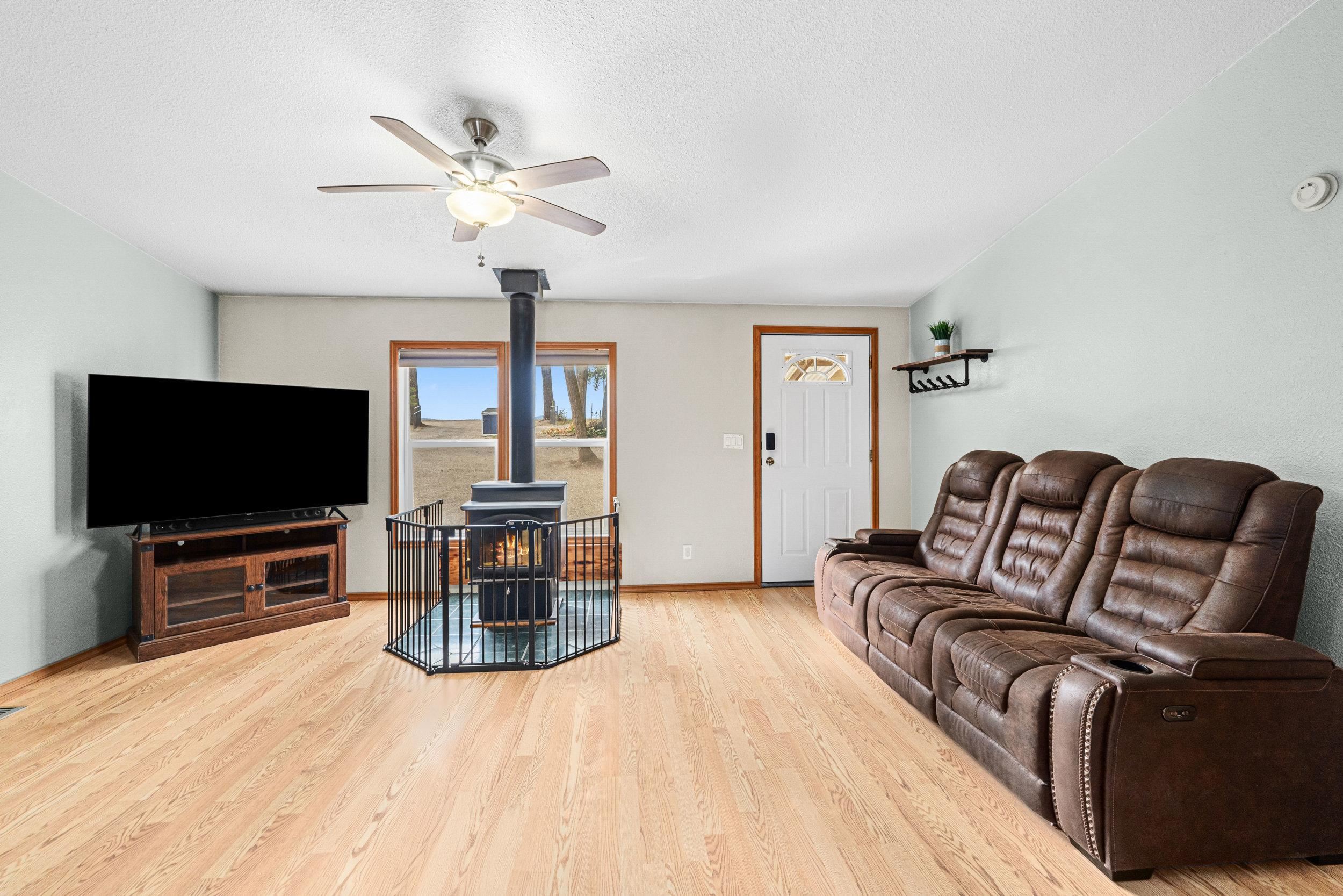 5228 West Crosscut Road Deer Park, WA 99006 - Photo 12 of 46