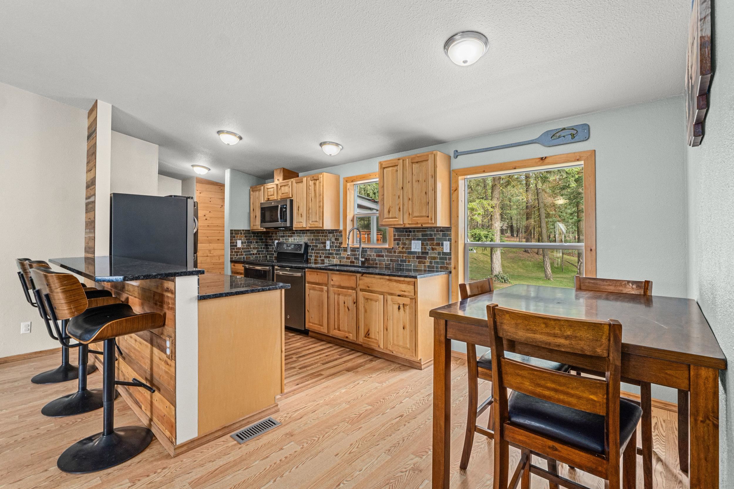 5228 West Crosscut Road Deer Park, WA 99006 - Photo 15 of 46