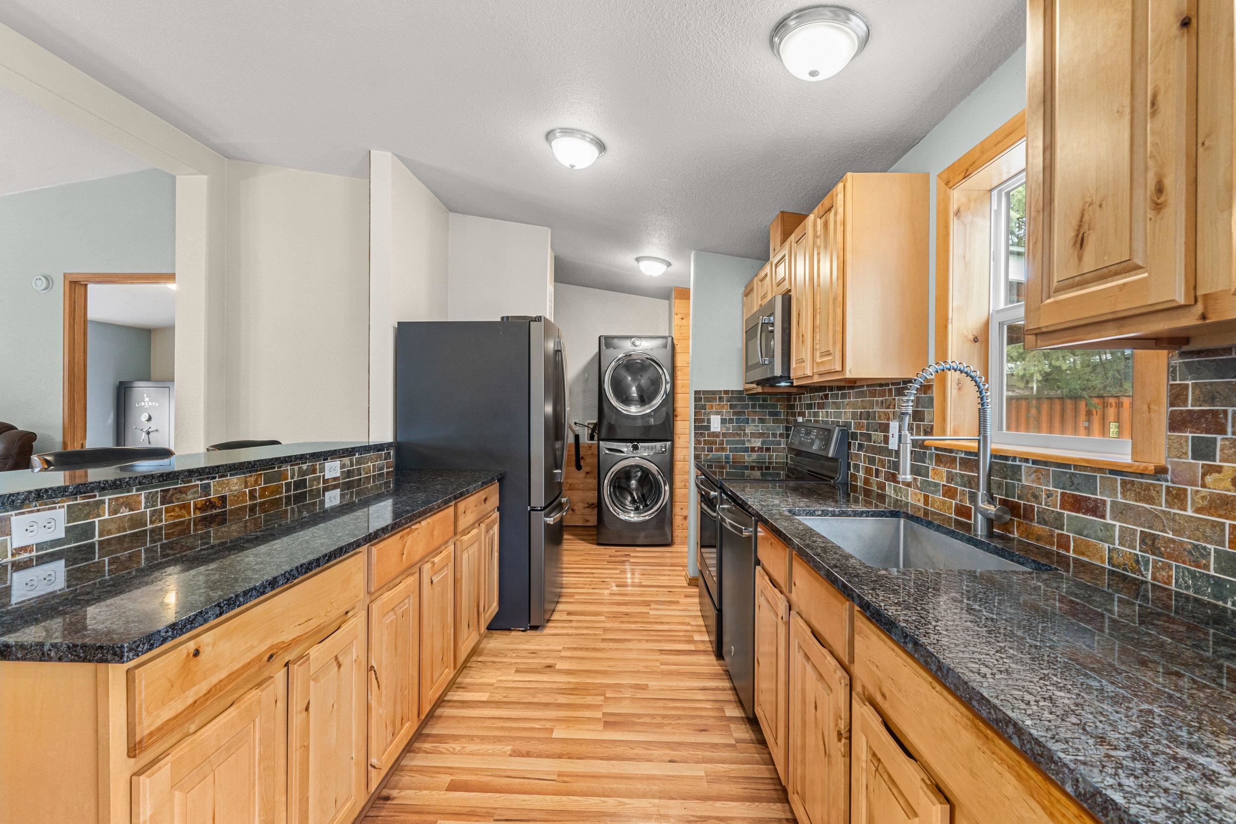 5228 West Crosscut Road Deer Park, WA 99006 - Photo 16 of 46