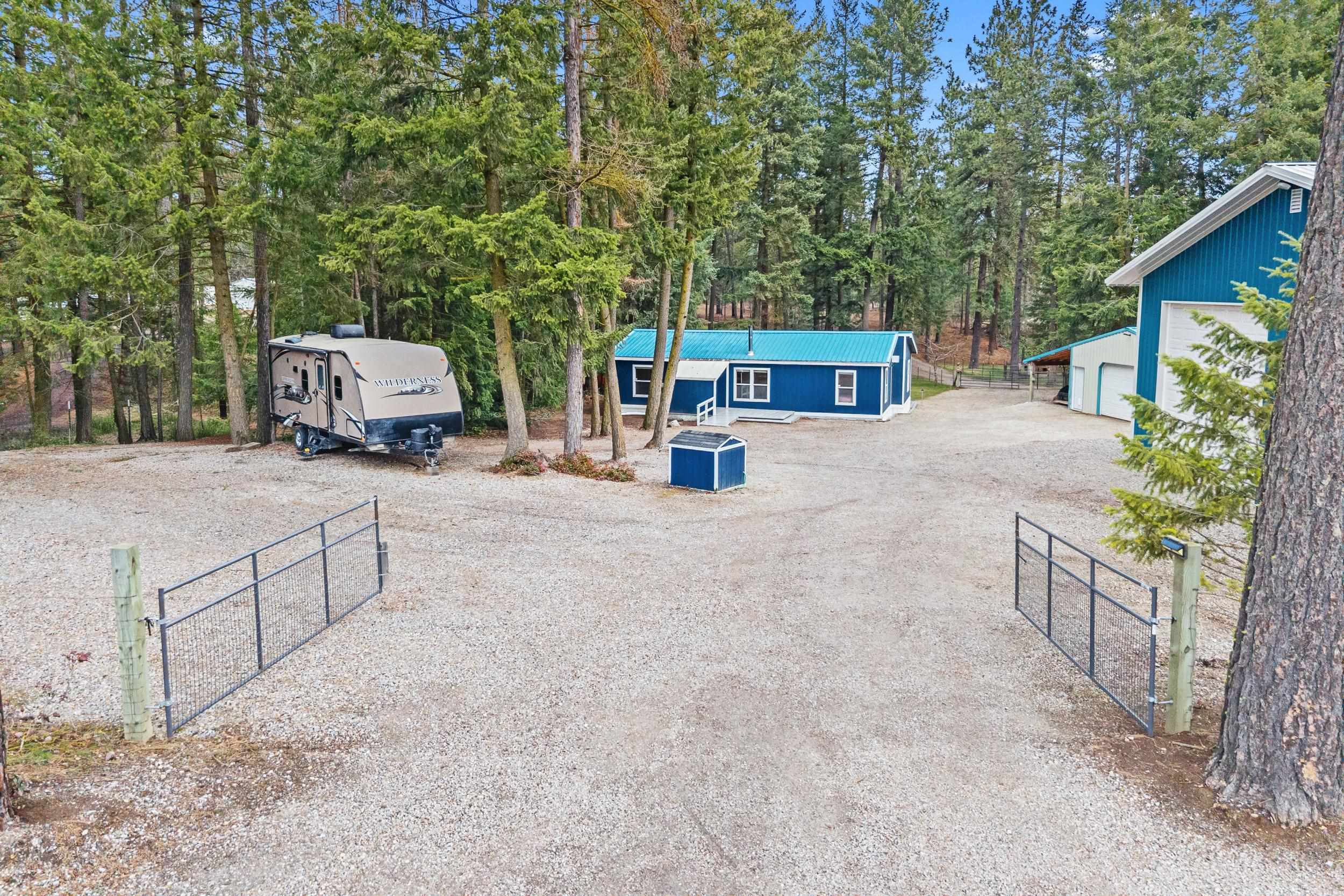 5228 West Crosscut Road Deer Park, WA 99006 - Photo 2 of 46