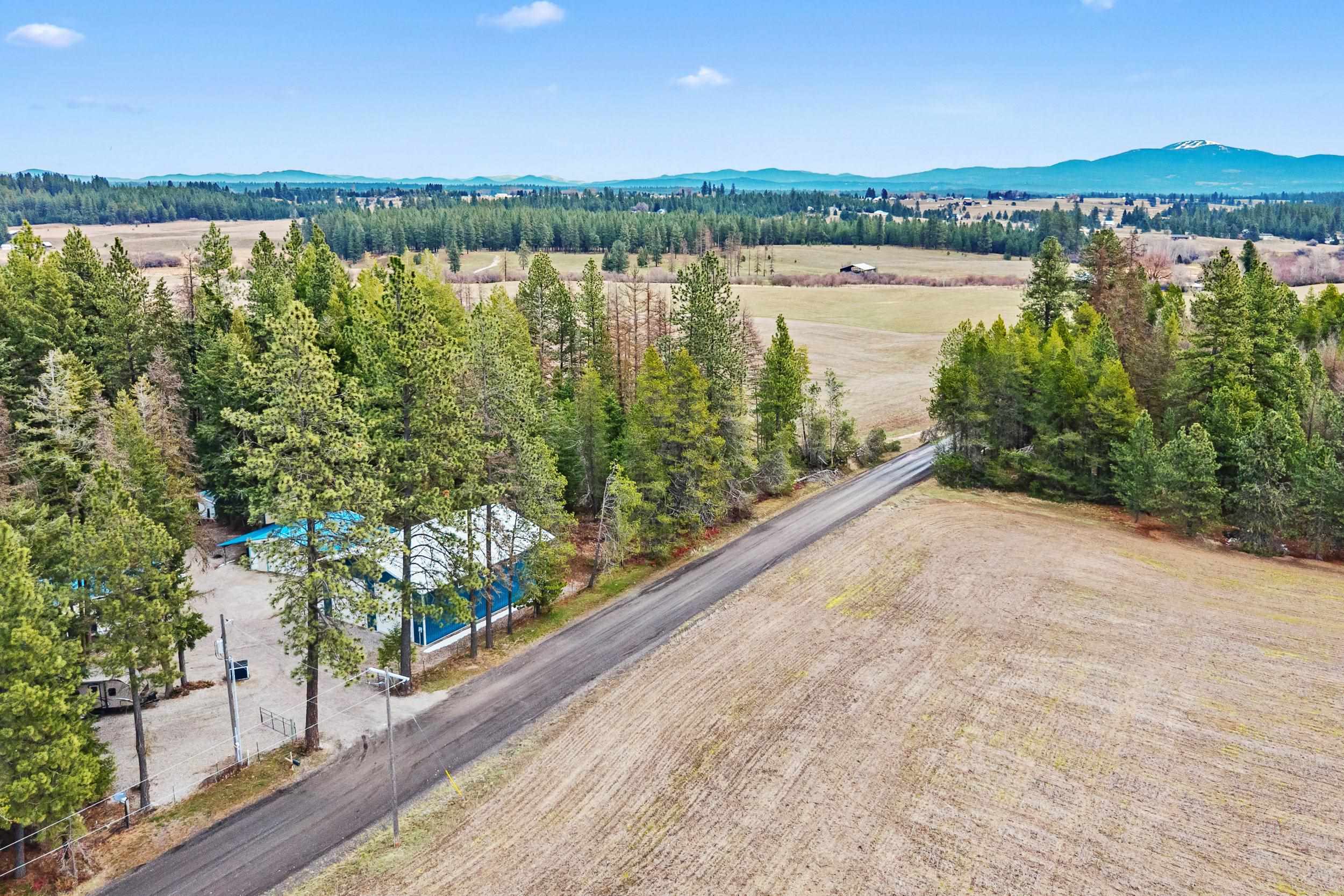 5228 West Crosscut Road Deer Park, WA 99006 - Photo 7 of 46