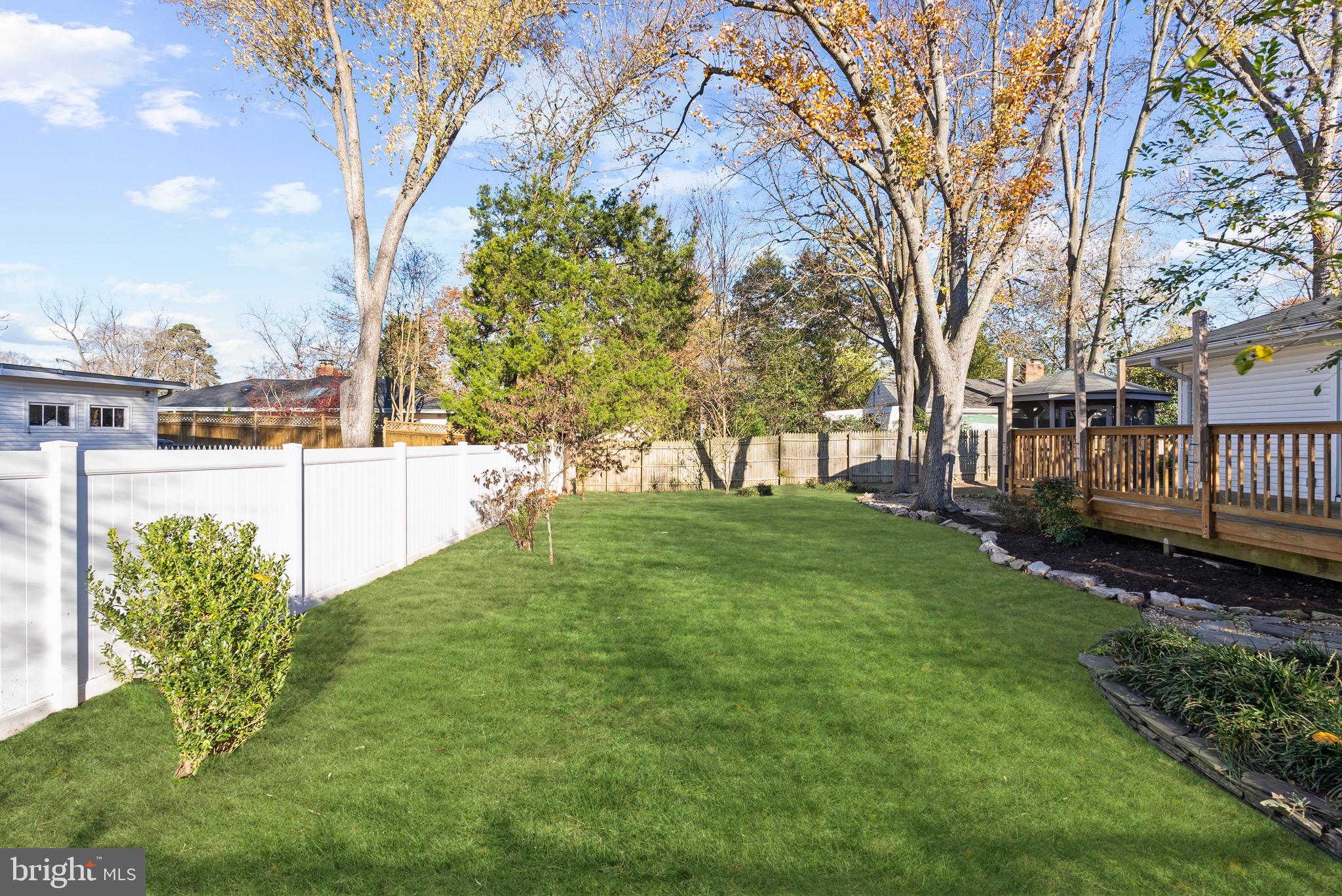 2002 Shenandoah Road Alexandria, VA 22308 - Photo 13 of 20 a view of yard with tree s