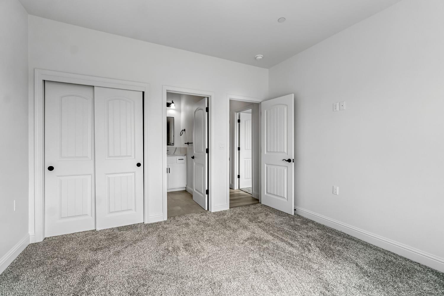 21035 Forest Glen Road Madera, CA 93638 - Photo 32 of 38