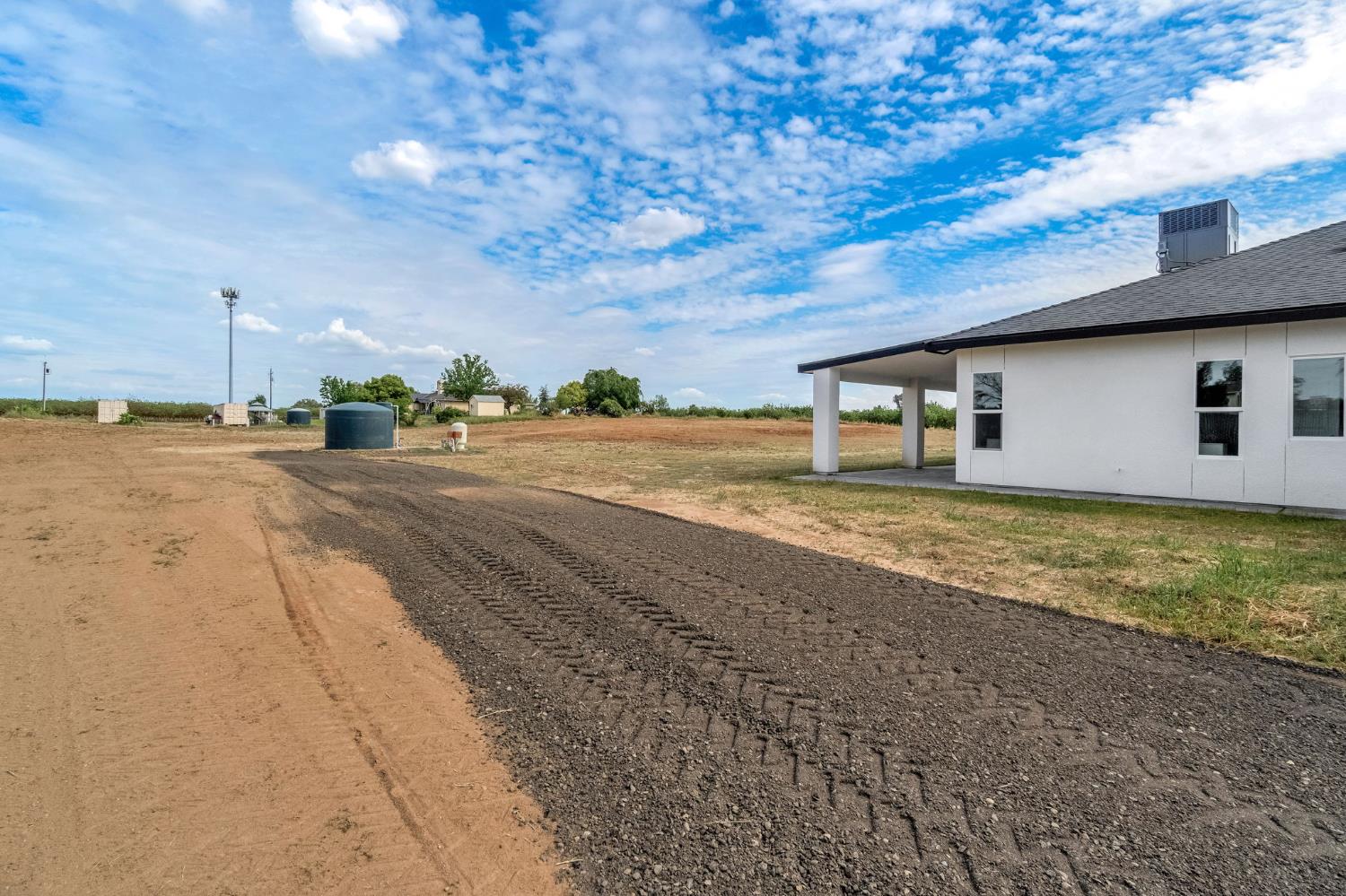 21035 Forest Glen Road Madera, CA 93638 - Photo 35 of 38