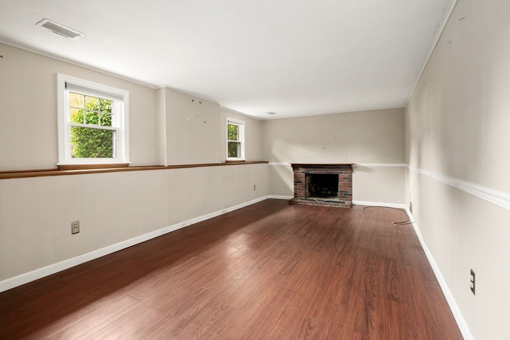 11 Arnold Road Norwood, MA 02062 - Photo 15 of 29 Gallery Image 15