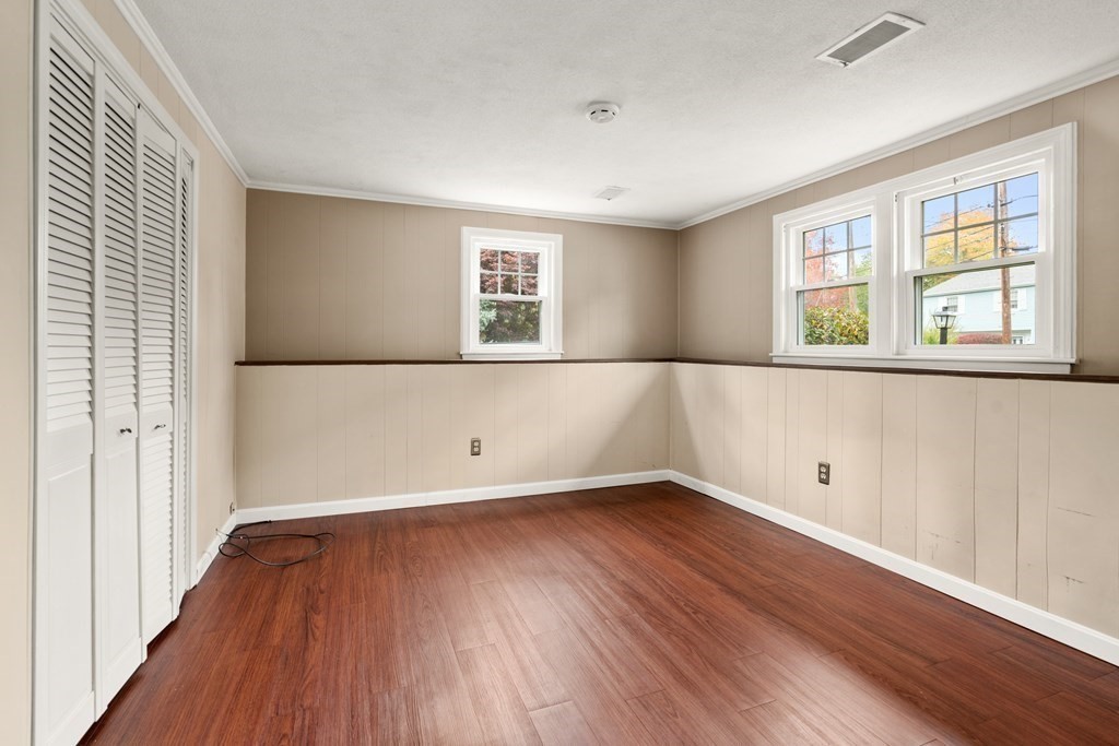 11 Arnold Road Norwood, MA 02062 - Photo 17 of 29 Gallery Image 17