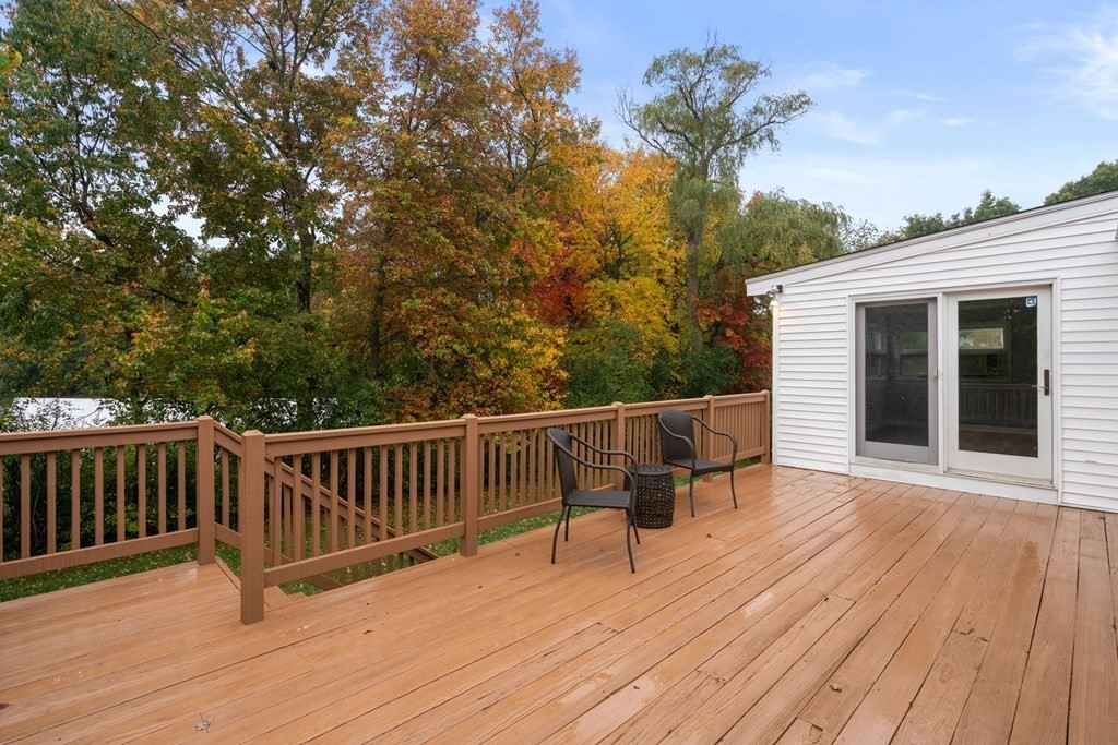 11 Arnold Road Norwood, MA 02062 - Photo 22 of 29 Gallery Image 22