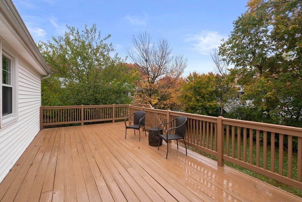 11 Arnold Road Norwood, MA 02062 - Photo 23 of 29 Gallery Image 23