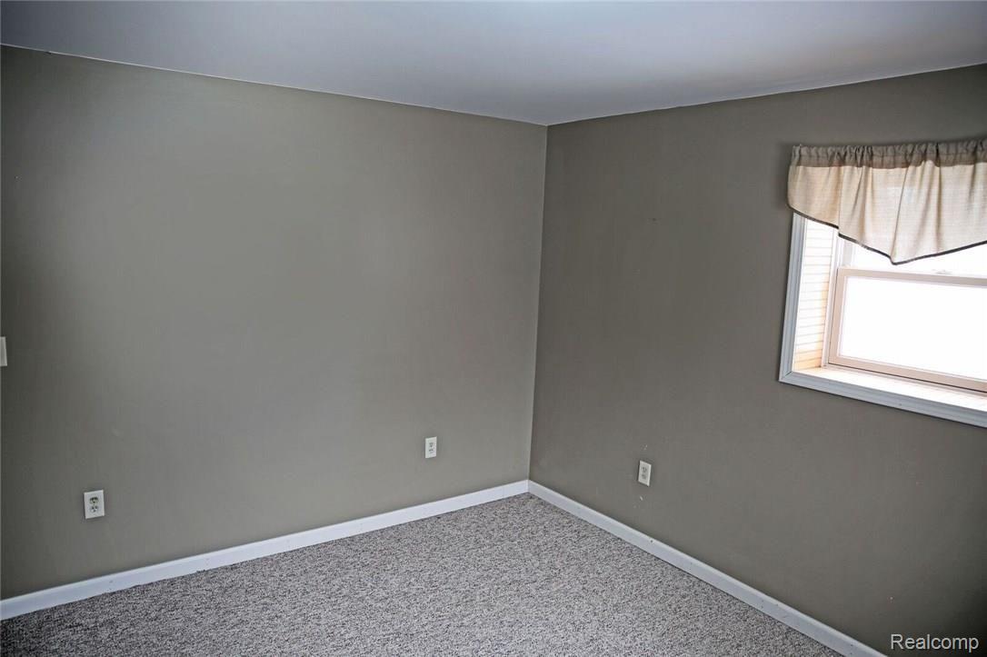 6321 West Sober Road Fowlerville, MI 48836 - Photo 34 of 43 Bedroom 4
