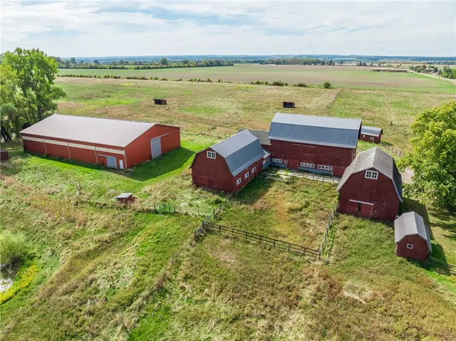 $675,000 | 4076 South Avon Road, Avon, NY 14414