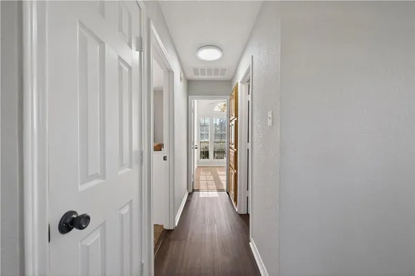$295,000 | 420 Robert Drive, Springtown, TX 76082