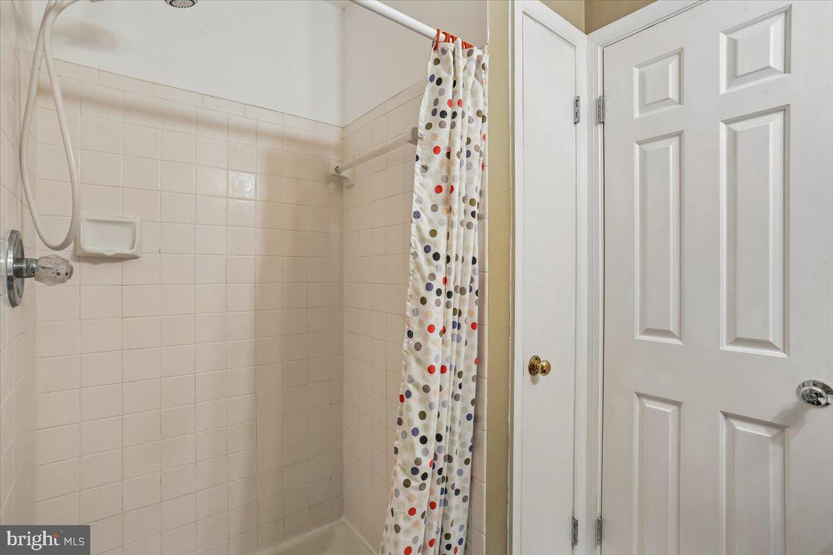 2459 McCormick Road Rockville, MD 20850 - Photo 26 of 54 Primary Bathroom