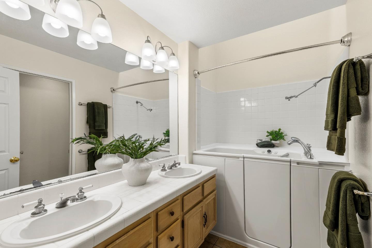 292 Quebrada Del Mar Road Marina, CA 93933 - Photo 18 of 35