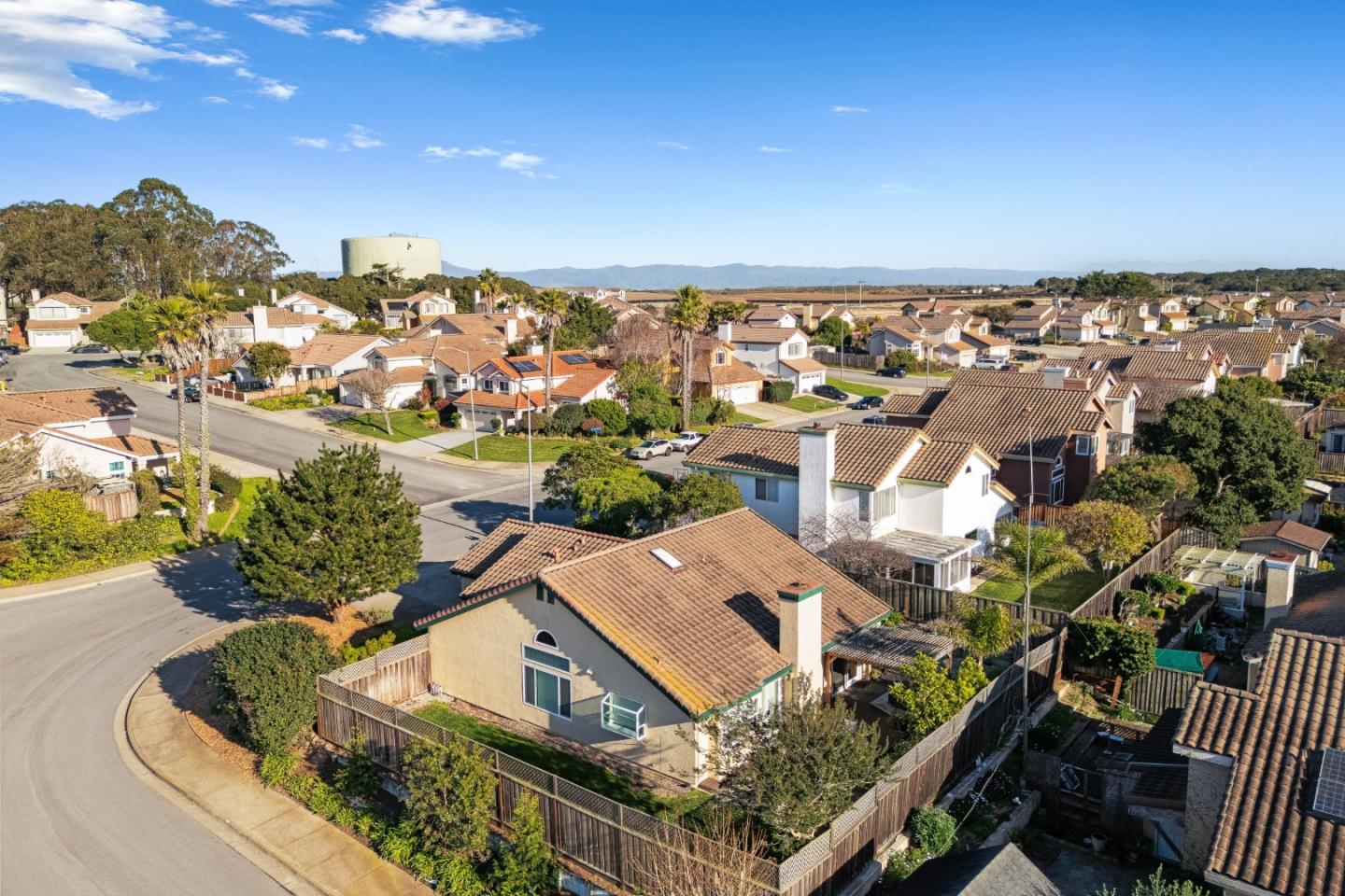 292 Quebrada Del Mar Road Marina, CA 93933 - Photo 27 of 35