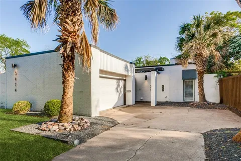 a view of a small garden