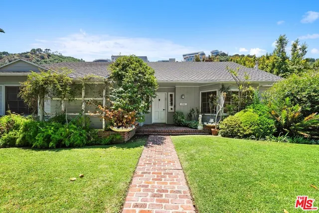 $2,195,000 | 11782 Bellagio Road, Los Angeles, CA 90049