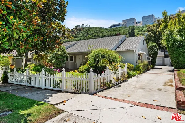 $2,195,000 | 11782 Bellagio Road, Los Angeles, CA 90049