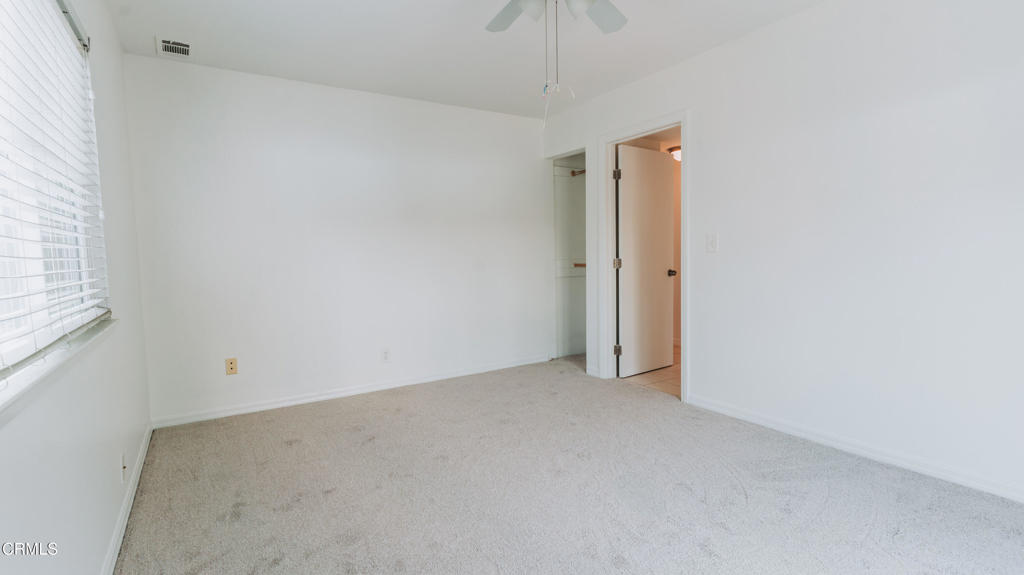 1022 Dunes Street, Unit 1022 Oxnard, CA 93035 - Photo 20 of 68 an empty room with a window