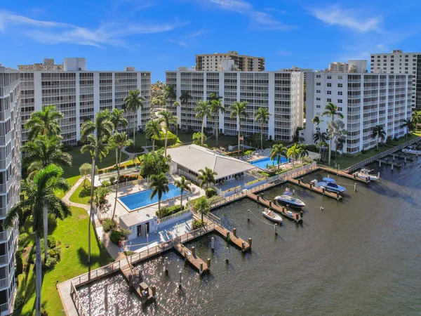 $3,650 | 3310 South Ocean Boulevard, Unit 629D, Highland Beach, FL 33487