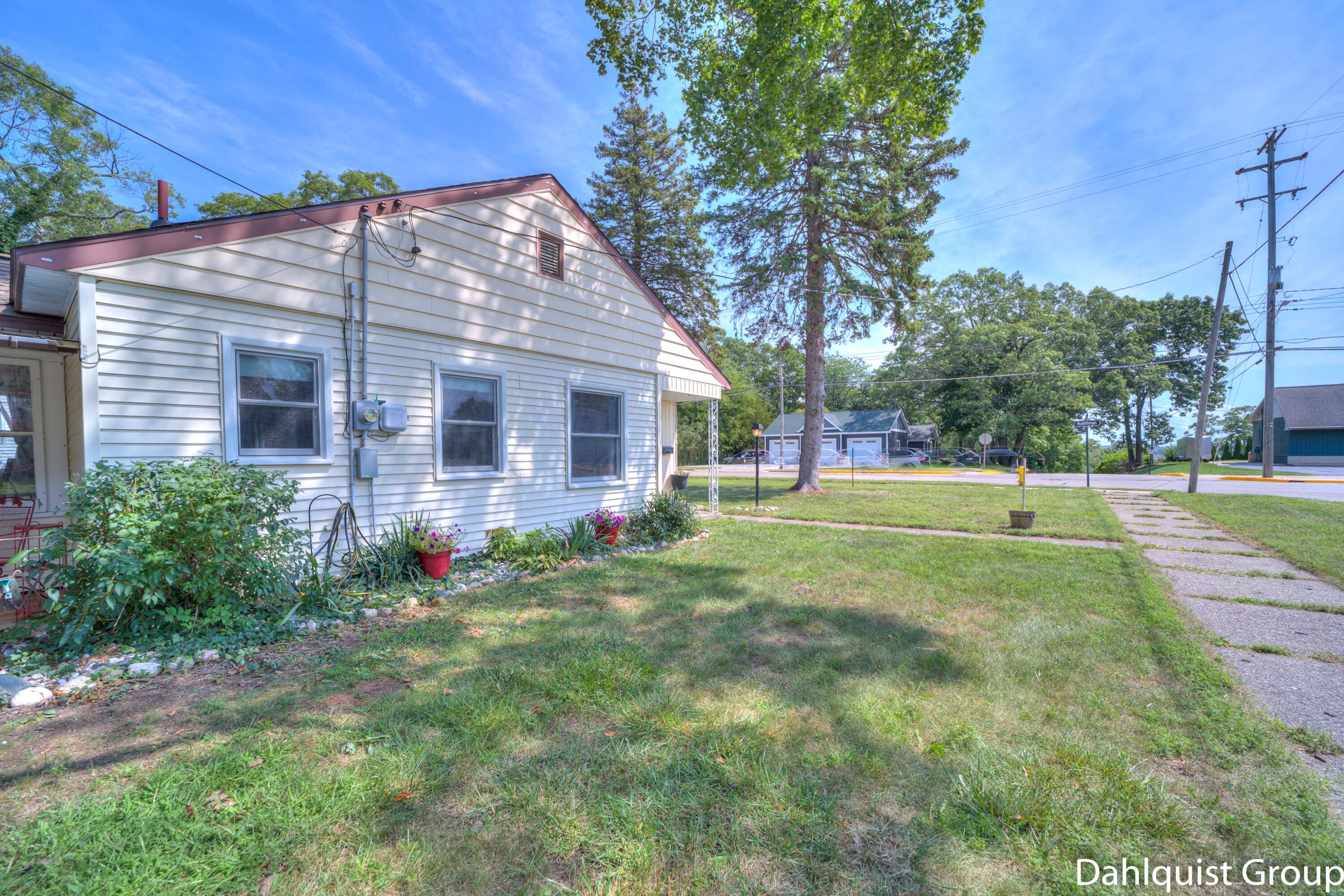1202 Ruddiman Drive Muskegon, MI 49445 - Photo 11 of 71 1202 Ruddiman Fina (11 of 77)