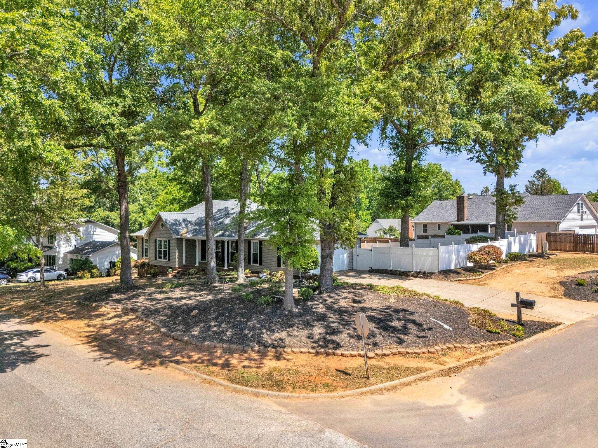 200 Spring Meadow Road Simpsonville, SC 29680 - Photo 29 of 33