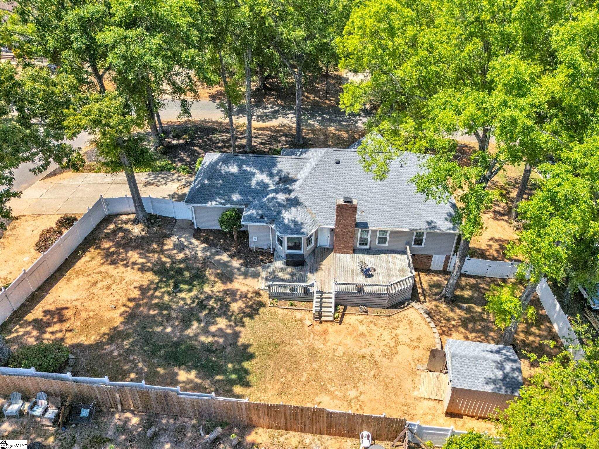200 Spring Meadow Road Simpsonville, SC 29680 - Photo 3 of 33