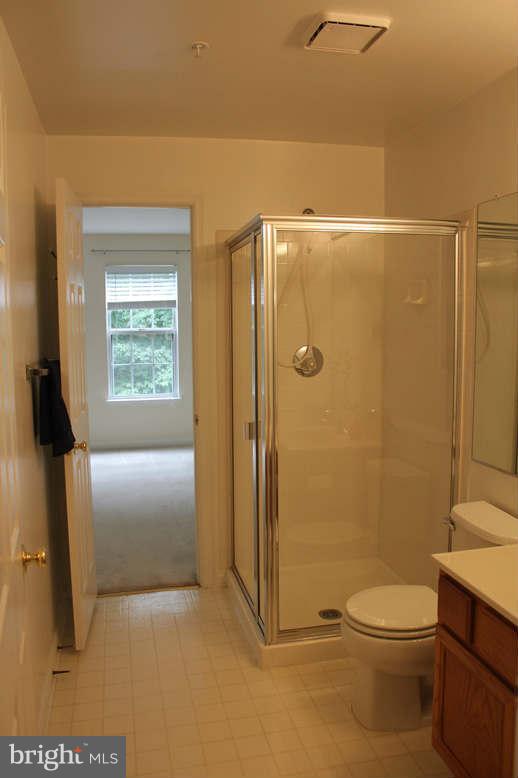 12908 Churchill Ridge Circle, Unit 4F Germantown, MD 20874 - Photo 13 of 18 2nd Master Bath