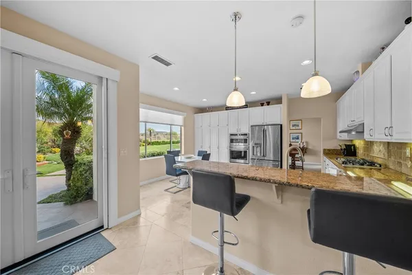 $1,198,800 | 21634 Canyon Heights Circle, Saugus, CA 91390