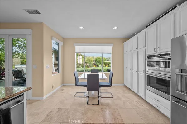 $1,198,800 | 21634 Canyon Heights Circle, Saugus, CA 91390