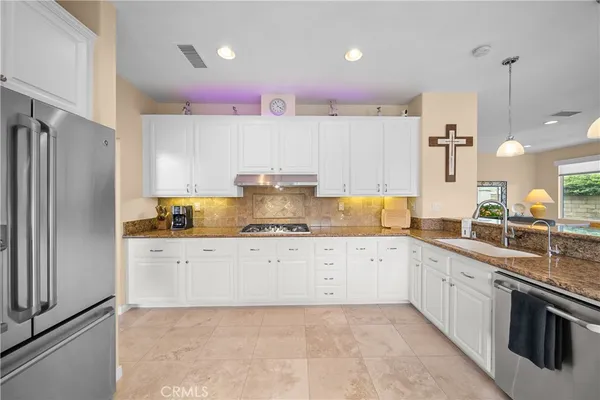 $1,198,800 | 21634 Canyon Heights Circle, Saugus, CA 91390