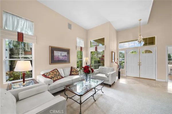 $1,198,800 | 21634 Canyon Heights Circle, Saugus, CA 91390