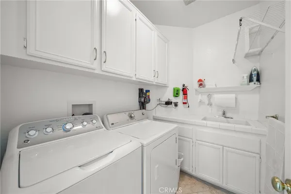$1,198,800 | 21634 Canyon Heights Circle, Saugus, CA 91390