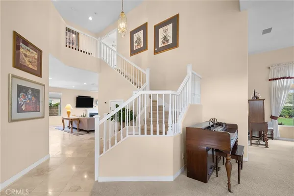 $1,198,800 | 21634 Canyon Heights Circle, Saugus, CA 91390