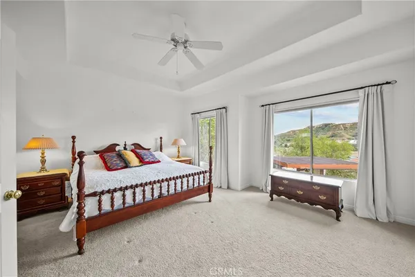 $1,198,800 | 21634 Canyon Heights Circle, Saugus, CA 91390
