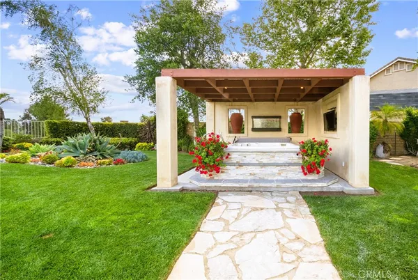 $1,198,800 | 21634 Canyon Heights Circle, Saugus, CA 91390